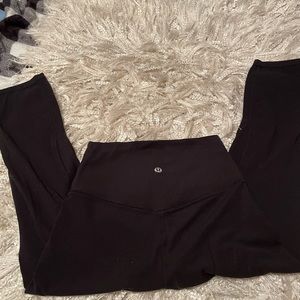 Lululemon align size 4; 21 “ leggings EUC worn x 3